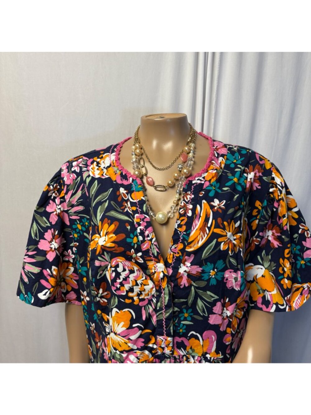 crown & ivy Navy Floral Tiered Button-Front Dress - Picture 2 of 8